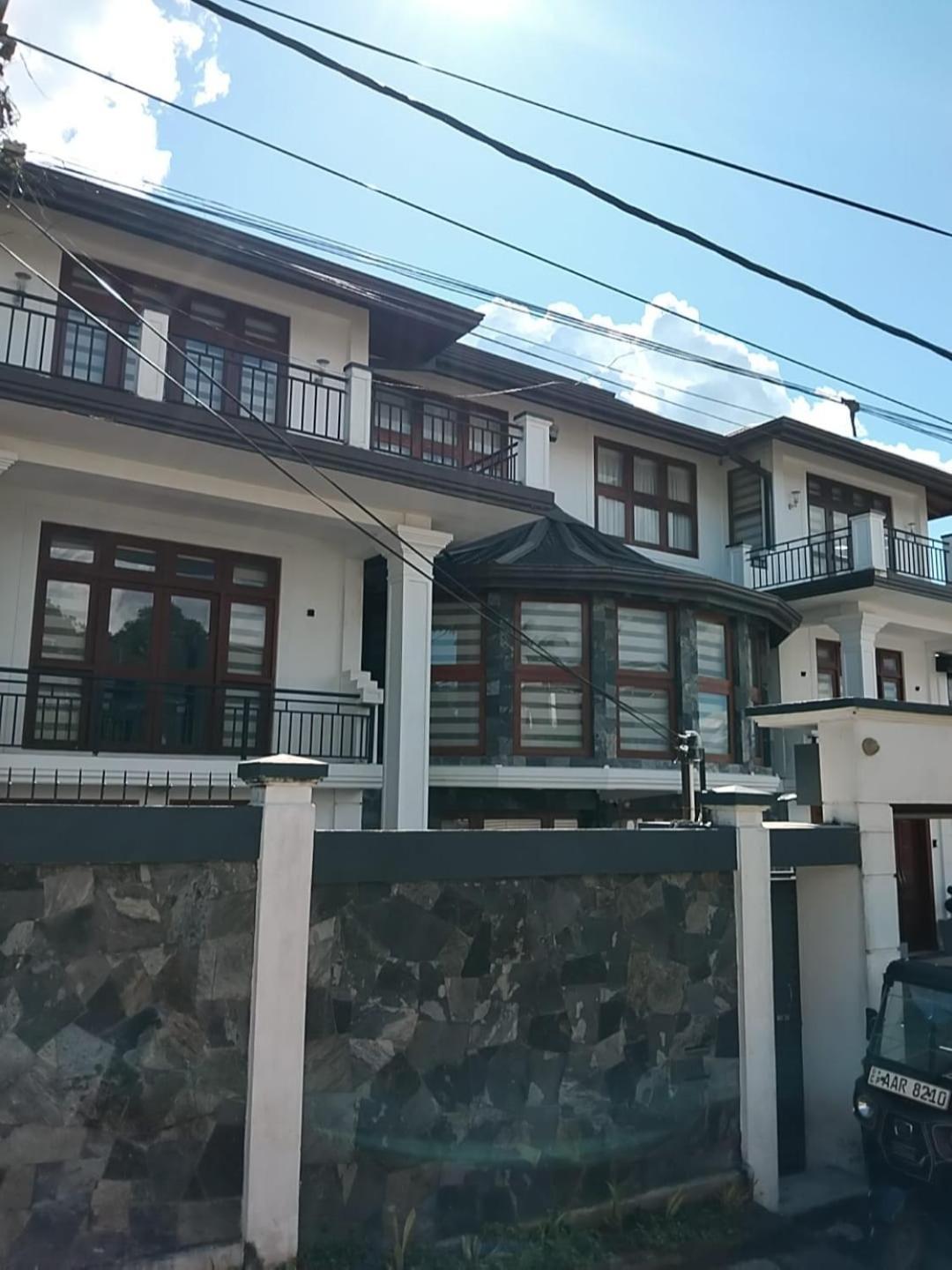 Golden King Residence Kandy Exterior foto
